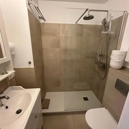 דירה Alpenstrandlaeufer